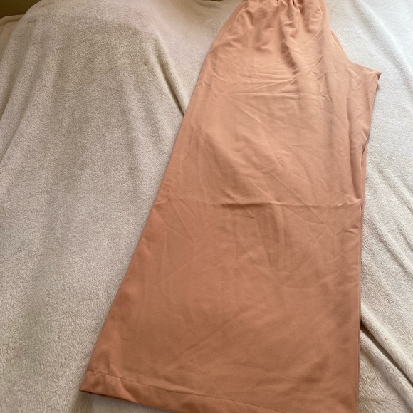 Wide legged pants - Picture 6 of 6